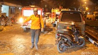 Kebakaran Gudang Munisi Daerah (Gudmura) Kodam Jaya di Kabupaten Bogor mulai terjadi pukul 18.05 WIB tadi. 