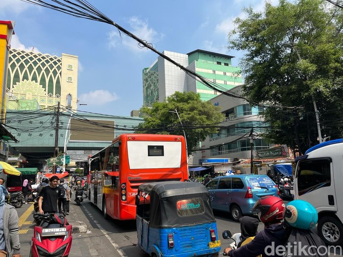 Macet ke Tanah Abang, 30 Maret 2024, 10.15 WIB. (Anggi Muliawati/detikcom)