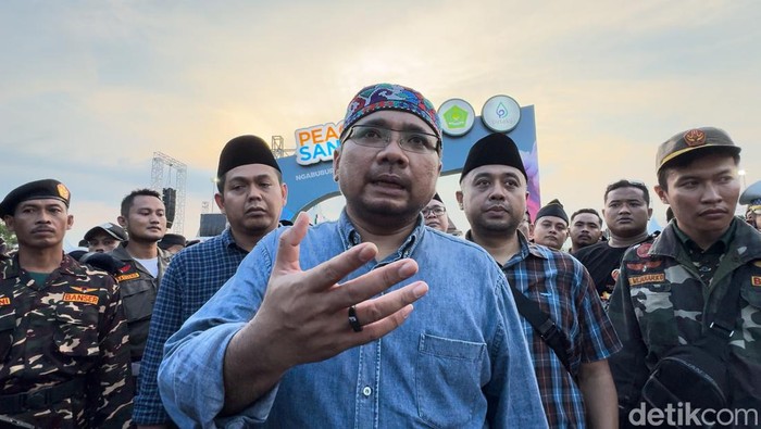 Menteri Agama, Yaqut Cholil Qoumas, saat diwawancarai detikJateng di Kabupaten Rembang, Sabtu (30/3/2024) petang.