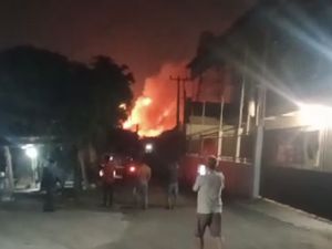 Hingga Pukul 21.55, Ledakan Gudang Peluru di Bogor Masih Terdengar