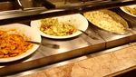 Kacau! 10 Hidangkan Makanan Buruk di Acara Pernikahan