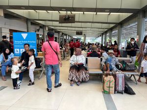 Kata Warga yang Pilih Mudik di H-8 Lebaran: Biar Lama di Kampung