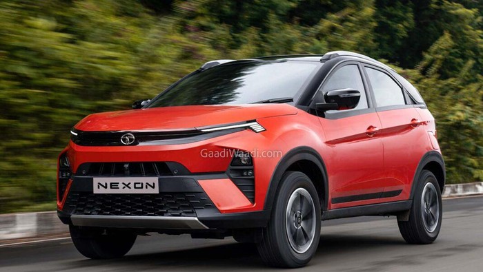 Tata Nexon varian otomatis meluncur di India.