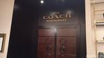Begini Sensasi Makan di The Coach Restaurant Pertama di Dunia!
