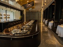 The Coach Restaurant Resmi Buka di Jakarta, Pertama di Dunia!