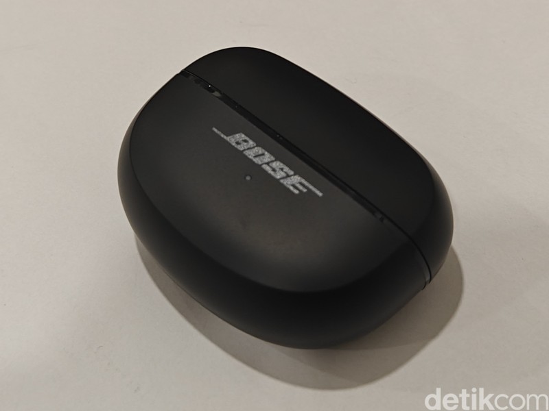 Bose Ultra Open Earbuds