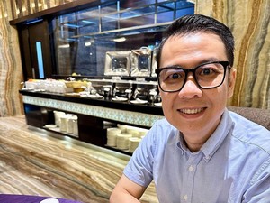 Profil Presenter Hilbram Dunar yang Meninggal karena Kanker Usus Besar