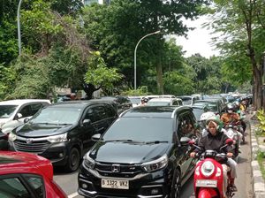 H-10 Lebaran, Lalin Arah Pasar Tanah Abang-Thamrin City Jakpus Macet