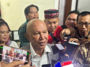 Kuda-kuda PDIP Rayu Khofifah Satu Gerbong di Pilgub Jatim 2024