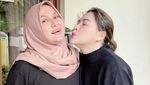 Momen Vicky Shu Saat Makan di Restoran hingga Belanja Makanan