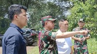 Kebakaran terjadi pada Sabtu (30/3/2024) malam. Api bisa dipadamkan pada Minggu (31/3/2024) dini hari. (Foto: dok. Puspen TNI)