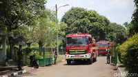 Agus mengatakan penyebab kebakaran diduga dipicu oleh ledakan amunisi yang sudah kedaluwarsa itu. Namun, katanya, penyelidikan lebih lanjut akan tetap dilakukan.