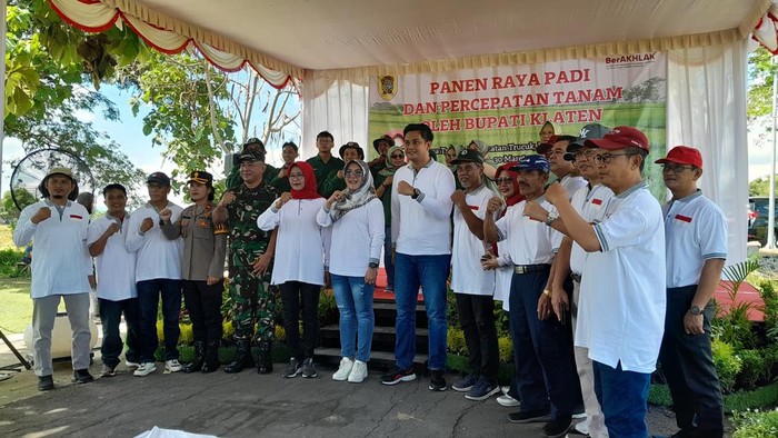Pemkab Klaten menggelar panen raya