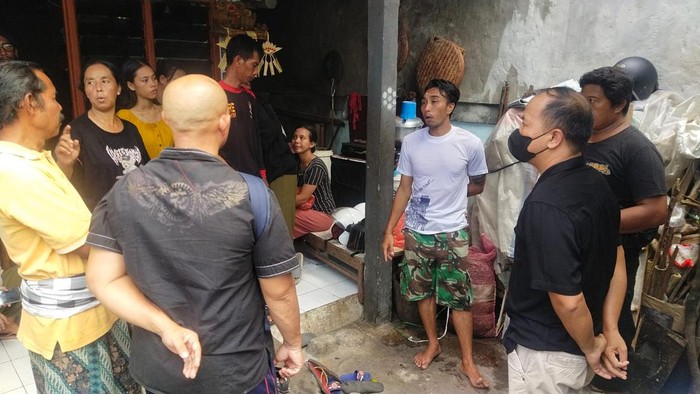 Seorang balita ditemukan tewas di Pantai Penimbangan, Buleleng, Bali.