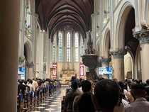 Video Gereja Katedral Jakarta Gelar 2 Kali Misa Malam Natal Hari Ini