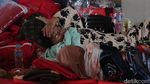 Warga Terdampak Kebakaran Gudang Amunisi Masih Bertahan di Pengungsian