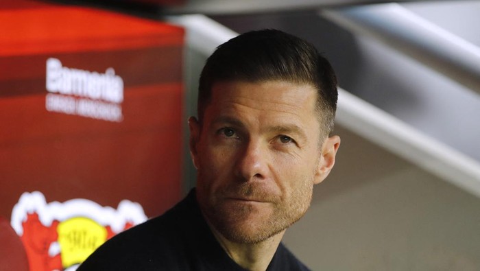 Soccer Football - Bundesliga - Bayer Leverkusen v TSG 1899 Hoffenheim - BayArena, Leverkusen, Germany - March 30, 2024 Bayer Leverkusen coach Xabi Alonso before the match REUTERS/Thilo Schmuelgen DFL REGULATIONS PROHIBIT ANY USE OF PHOTOGRAPHS AS IMAGE SEQUENCES AND/OR QUASI-VIDEO.