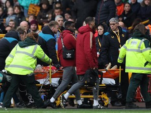 Horor di Laga Arsenal Vs Chelsea, Pemain Ini Ambruk Pingsan
