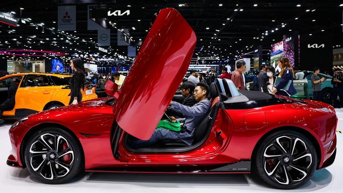 Produsen mobil Tiongkok memulai debutnya di Bangkok International Motor Show pada Senin (25 Maret) dan diperkirakan akan menjadi sorotan di pameran minggu ini.
