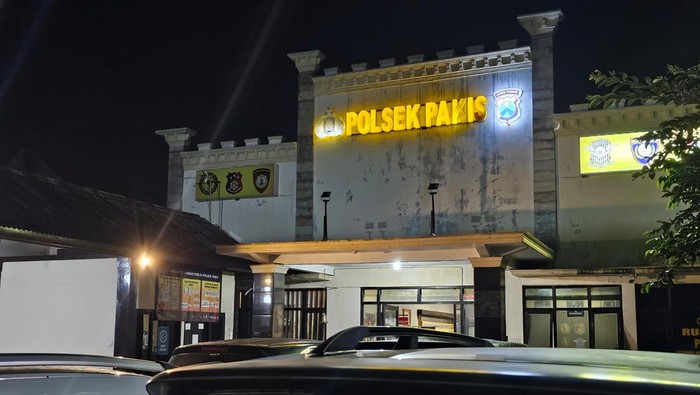 Dua perampok yang tewaskan warga Malang diperiksa di Polsek Pakis