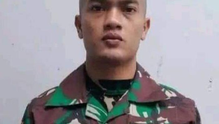 Eks Casis Bintara TNI AL asal Nias, Iwan Sutrisman Telaumbanua, semasa hidup. (Dok. Istimewa)