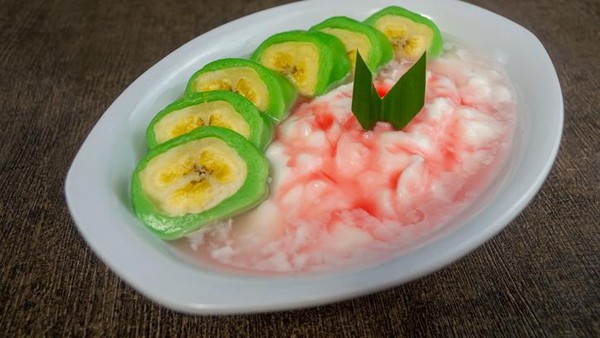 Manis Legit! 20 Es Pisang Ijo Rp 10.000-an Buat Buka Puasa