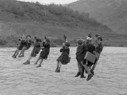 Foto Sejarah Menangkap Momen Mencengangkan