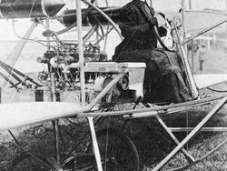 Foto Sejarah Menangkap Momen Mencengangkan