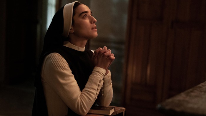 Cuplikan adegan film Immaculate (2024).