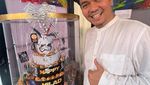 Momen Indra Bekti Makan Bakso dan Sushi Bareng Keluarga