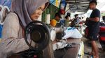 Jasa Permak Laris Jelang Lebaran