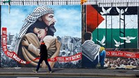 Pemajangan karya seniman menjadi bentuk solidaritas atas situasi di Gaza.  
