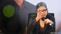 Menurut Bivitri, hukum acara yang saat ini sulit bagi para pihak di Mahkamah Konstitusi (MK) untuk memaparkan adanya kecurangan yang terstruktur, sistematis, dan masif.
