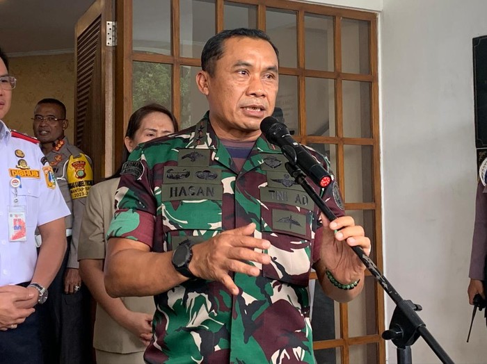 Pangdam Jaya Mayjen TNI Mohamad Hasan.