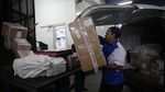 Potret Sibuknya Pengiriman Barang Jelang Lebaran