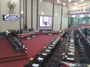 Paripurna soal LKPJ Minim Dihadiri Anggota DPRD Medan