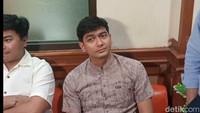 Teuku Ryan juga terlihat hadir dalam kesempatan itu. Foto: Ahsan/detikhot