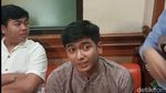 Jalani Sidang Cerai, Teuku Ryan dan Ria Ricis Bertemu Lagi di PA Selatan
