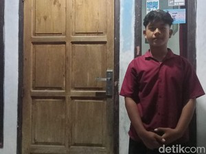 Trauma Mendalam Riski Usai Matanya Disembur Bisa Kobra