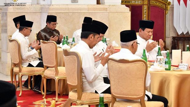 Suasana buka puasa bersama Kabinet Indonesia Maju di Istana Kepresidenan, Jakarta, 29 Maret 2024. (Dok: Sekretariat Kabinet)