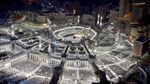 Terangnya Masjidil Haram Saat Jemaah Berburu Malam Lailatulqadar