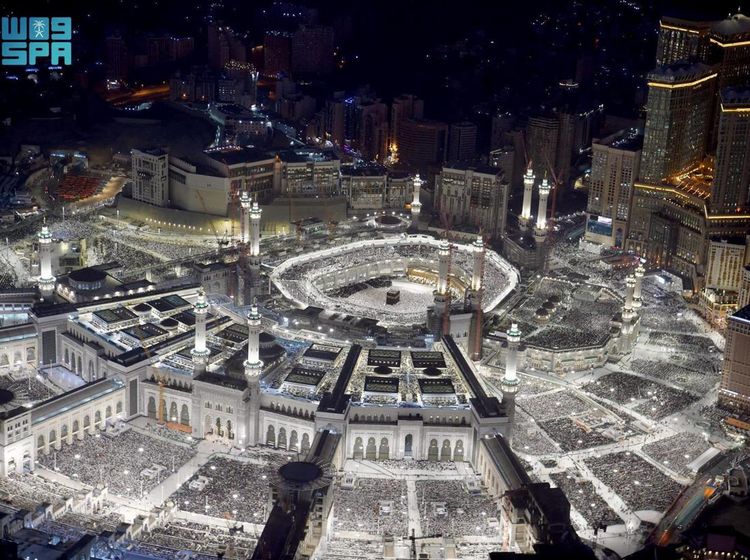 Semburat 120 Ribu Lampu di Masjidil Haram