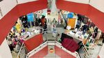 Warga Ramai-ramai Berburu Baju Lebaran di Pusat Grosir Cililitan