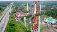 XL Axiata menyiapkan jaringan guna melayani dan menjaga kenyamanan pelanggan selama libur panjang Lebaran. Diprediksi, trafik layanan XL Axiata akan meningkat sekitar 10% - 20% dibandingkan hari biasa.