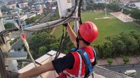 XL Axiata menyiapkan jaringan guna melayani dan menjaga kenyamanan pelanggan selama libur panjang Lebaran. Diprediksi, trafik layanan XL Axiata akan meningkat sekitar 10% - 20% dibandingkan hari biasa.