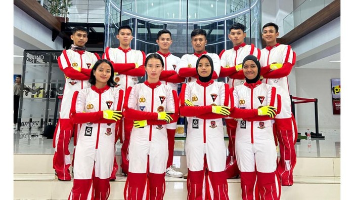 13 Anggota Brimob Polri akan berkompetisi di Piala Dunia dan Asia Sky Diving.