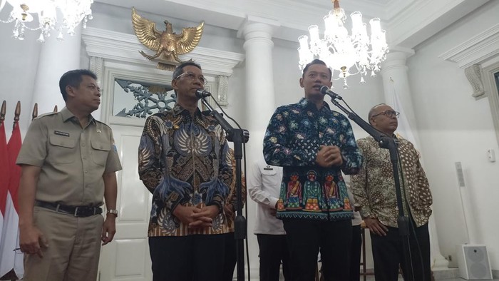 AHY saat sambangi Balai Kota DKI Jakarta