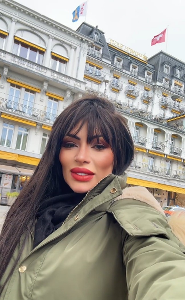 “Aku percaya bahwa pembuat konten sensual tidak merendahkanku sebagai anak Tuhan atau sebagai pribadi,” ungkapnya, seperti dikutip dari Daily Mail. Foto: dok. Instagram @anaakivaa