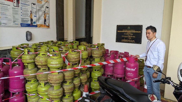 Barang bukti elpiji yang disita dari pelaku di Tulungagung