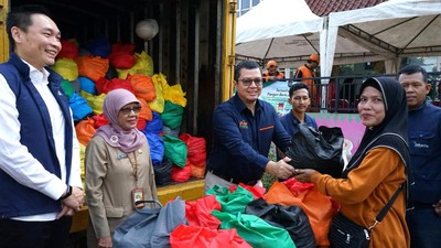 Bazar Sembako Murah hingga Mudik Gratis Berbagi Berkah Ramadan